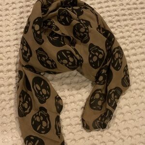 Skull Print Tan and Black Scarf